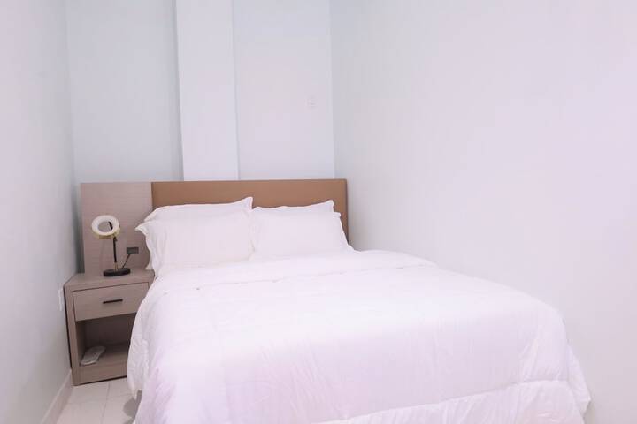 Room 19 of 33