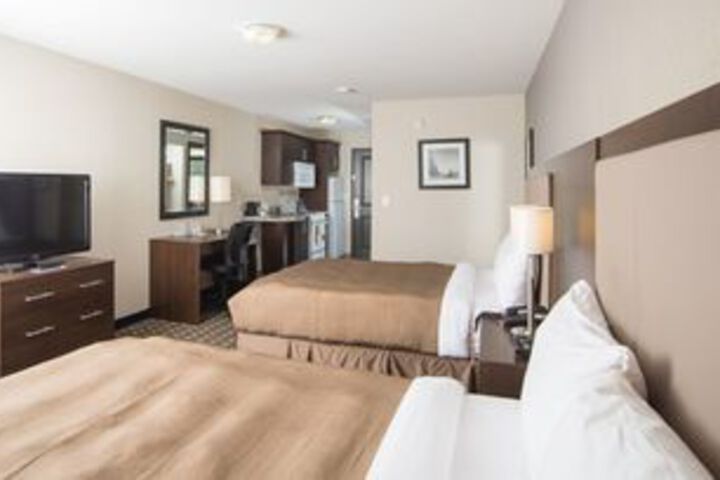 Room 5 of 10
