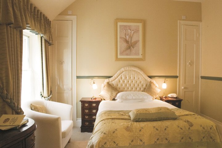 Room 3 of 29