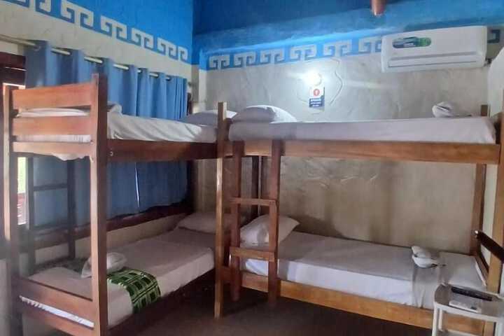 Room 6 of 17