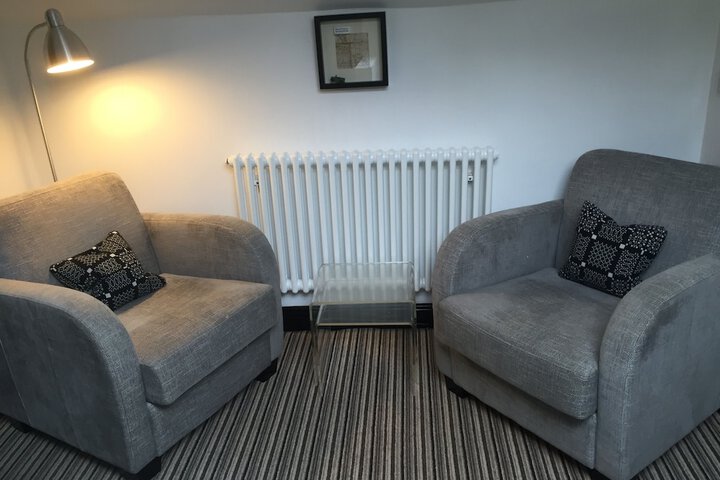 Room 16 of 25