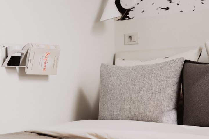 Room 51 of 54