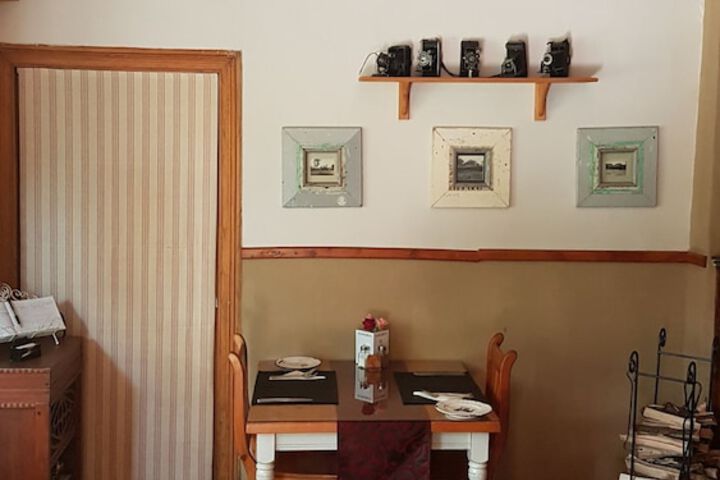 Breakfast/Coffee Service 94 of 138