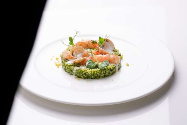 Dining 39 of 63