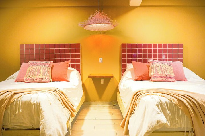 Room 4 of 38