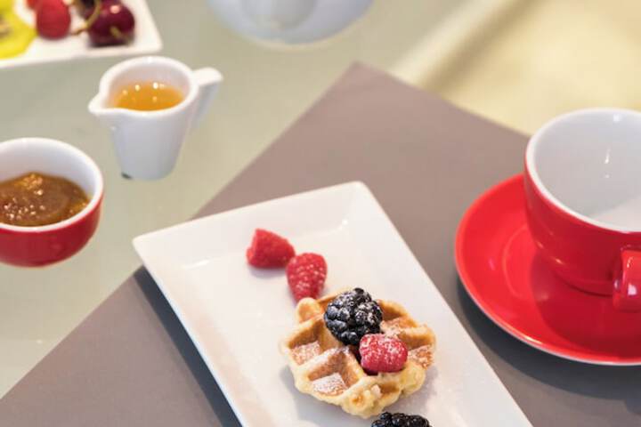 Dining Photos
