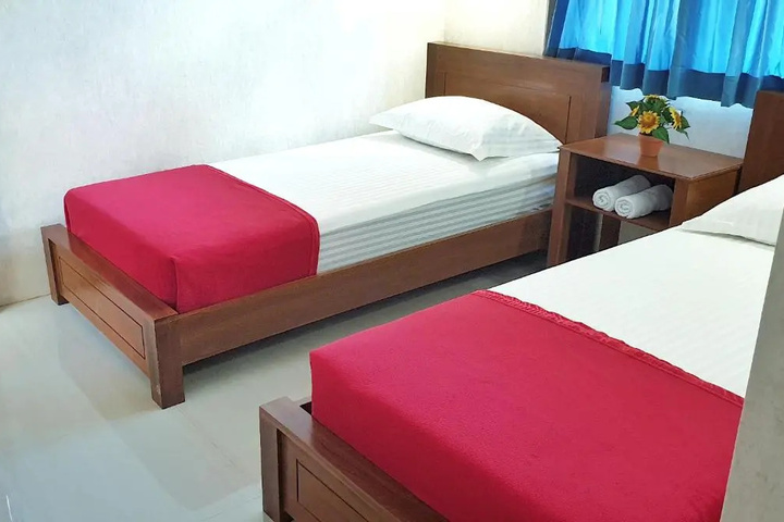 Room 7 of 20