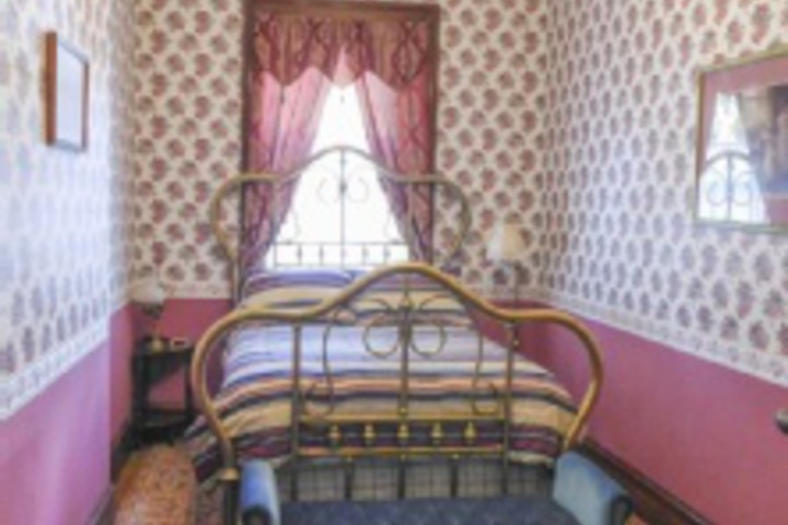 Room 188 of 240