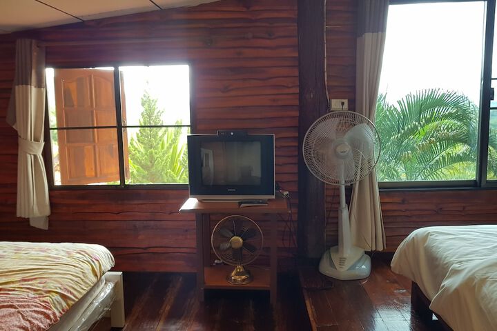 Room 10 of 88