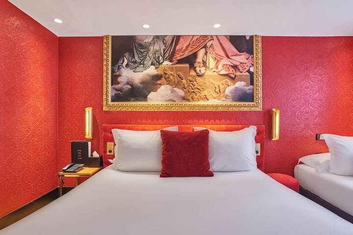 Room 29 of 60