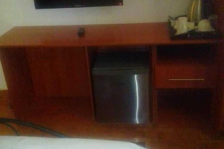 Room 12 of 35