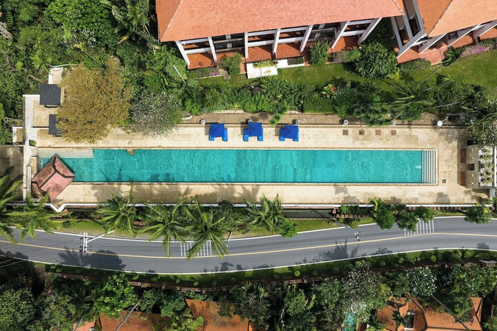 Pool 42 of 129
