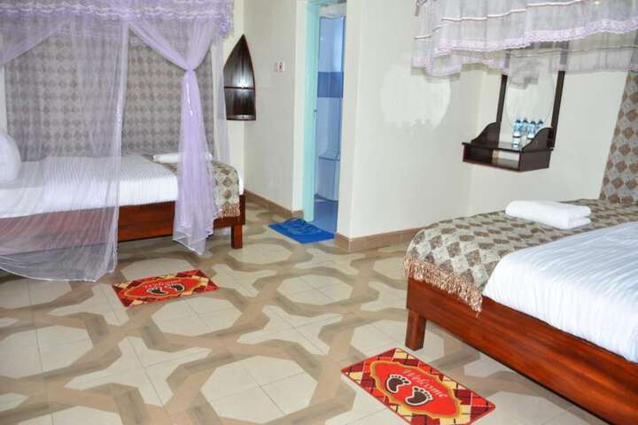 Room 16 of 26