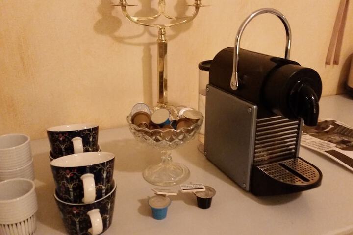 Breakfast/Coffee Service 60 of 83