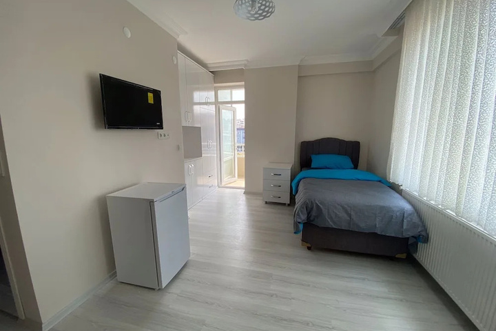 Room 3 of 3