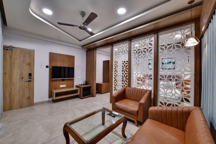 Room 14 of 24