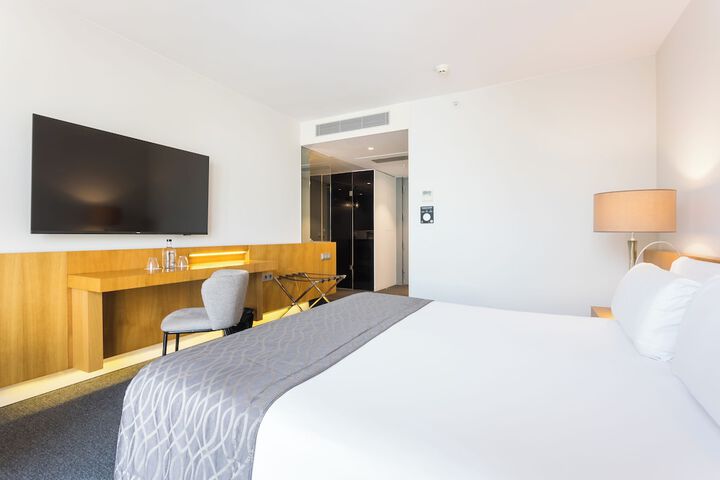 Room 21 of 68
