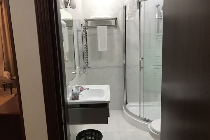Room 30 of 71