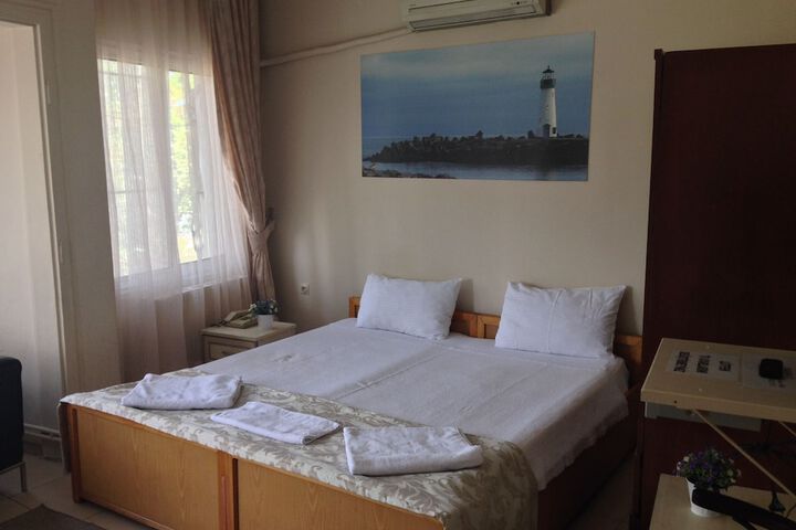 Room 5 of 35