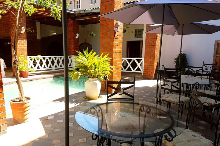 Hotel Pool