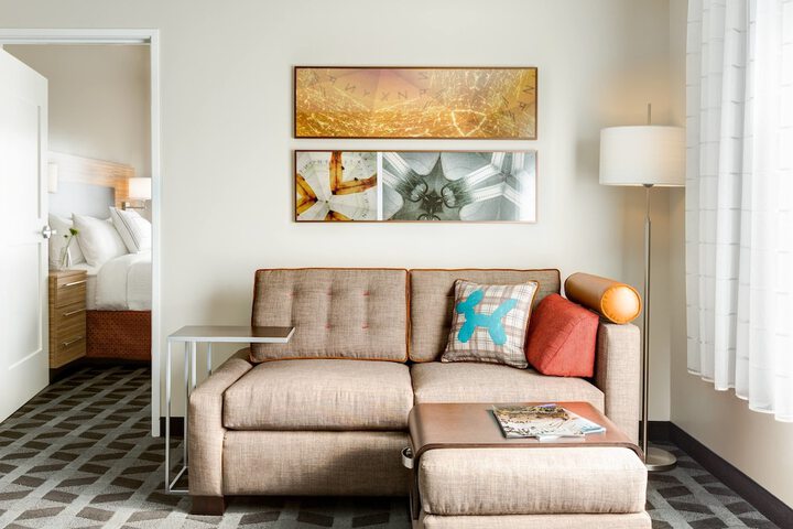 Room 3 of 30