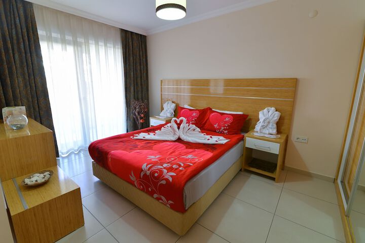 Room 9 of 114