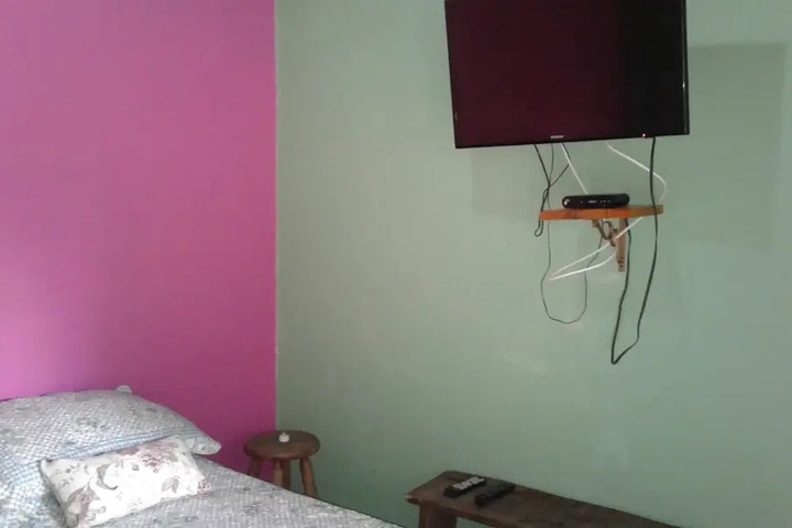 Room 5 of 23