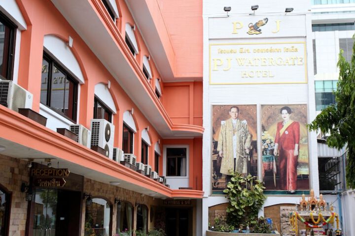 Hotel 66 of 71
