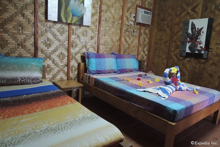 Room 6 of 42