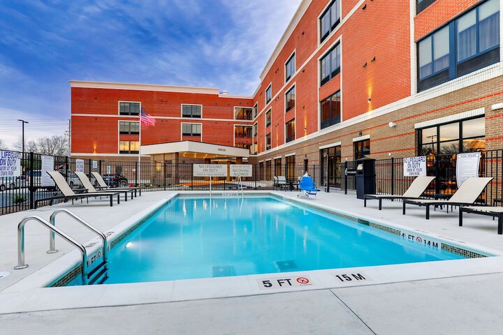 Pool 34 of 63
