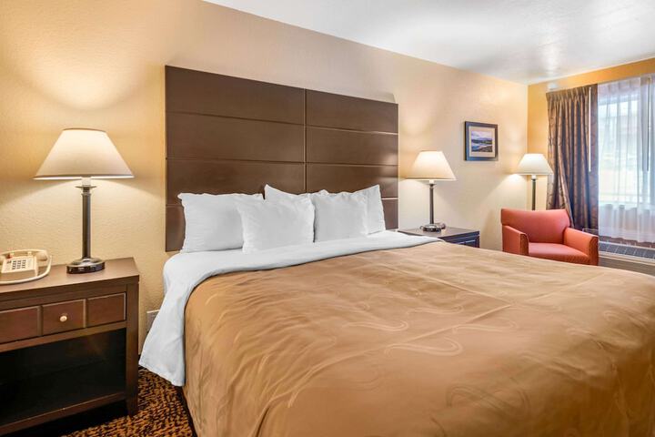 Room 20 of 38