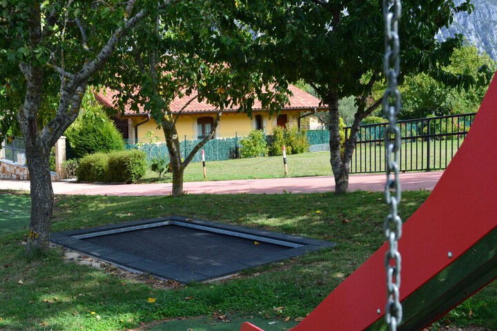 Childrens Activities 23 of 35