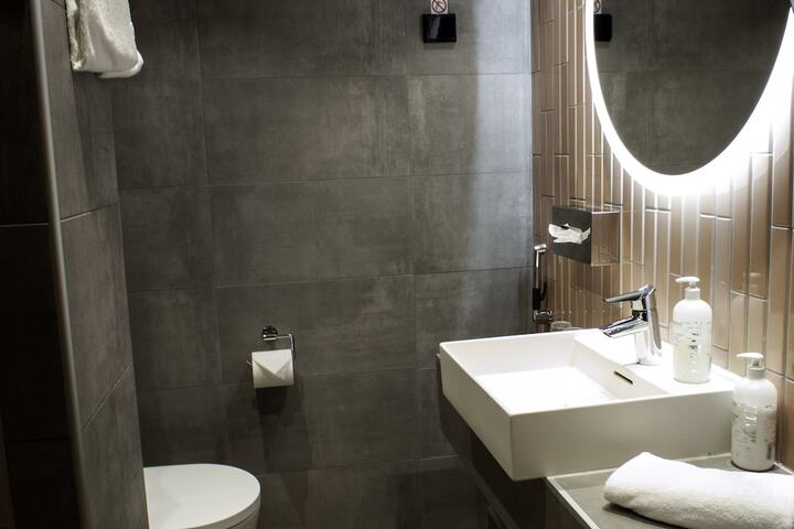 Bath Photo