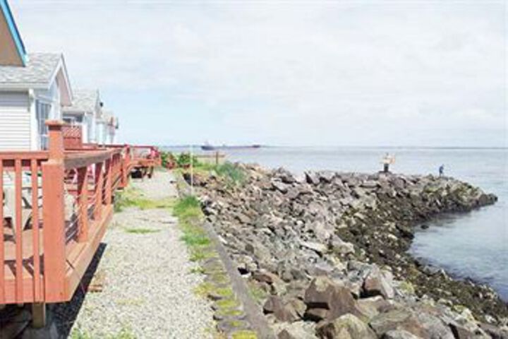 Property Grounds 25 of 27