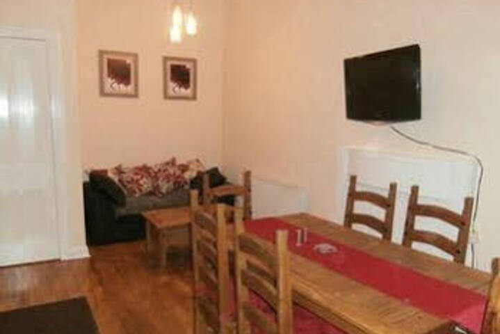 Room 3 of 4