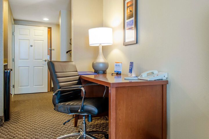 Room 9 of 39
