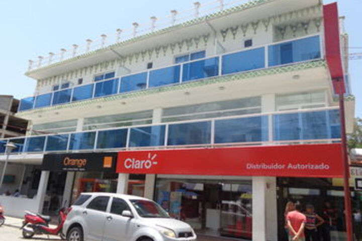Exterior of RIG Hotel Plaza Venecia