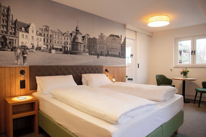Room 13 of 55