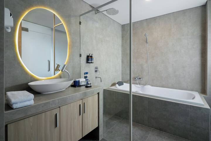 Bath Interior