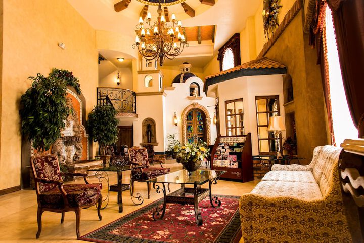 Hotel Interior 4 of 48