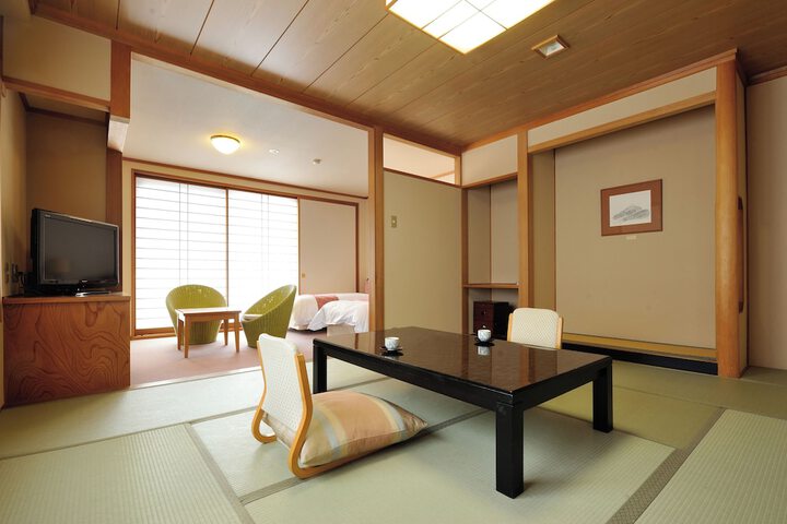 Room 8 of 59
