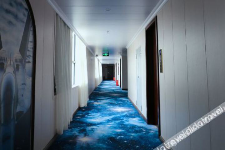 Hotel Interior 10 of 26
