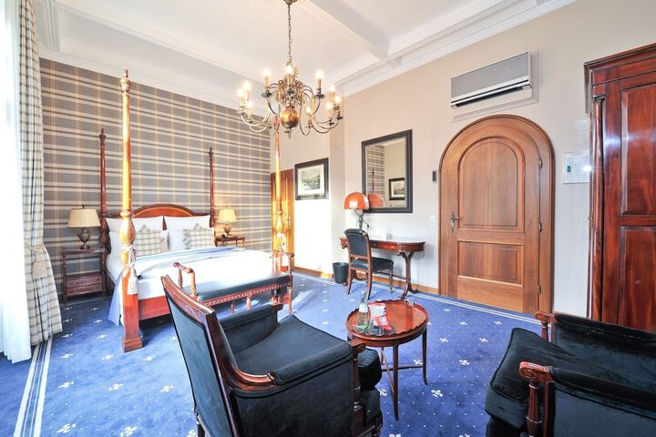 Room 6 of 57