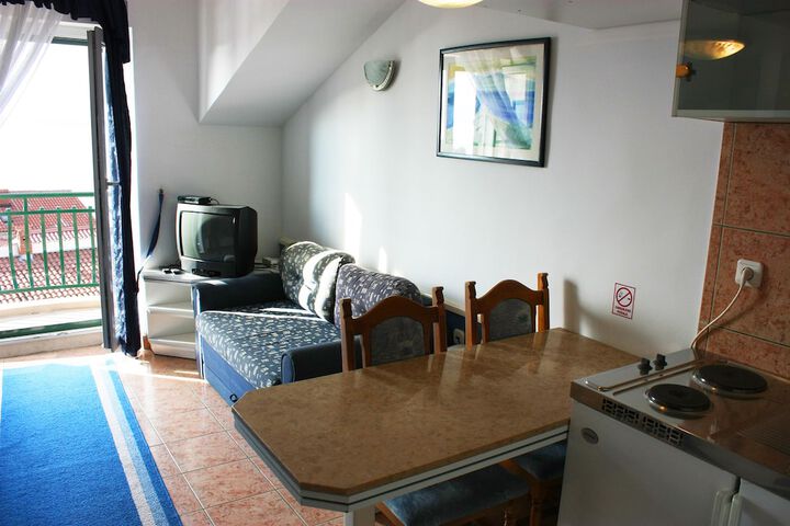 Room 37 of 92