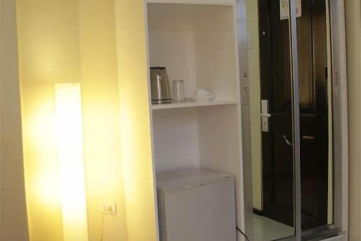 Room 26 of 45
