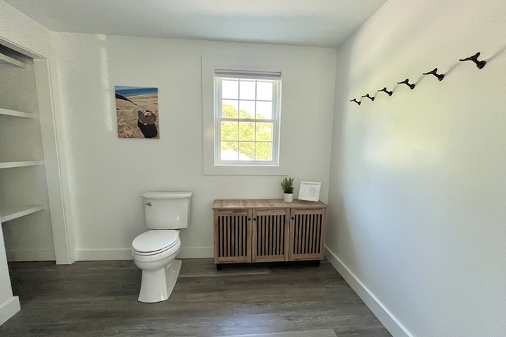 Clean Restrooms