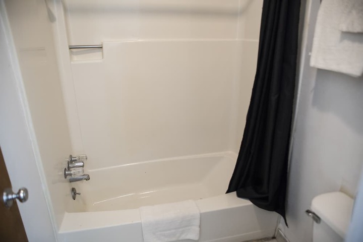 Room 16 of 20