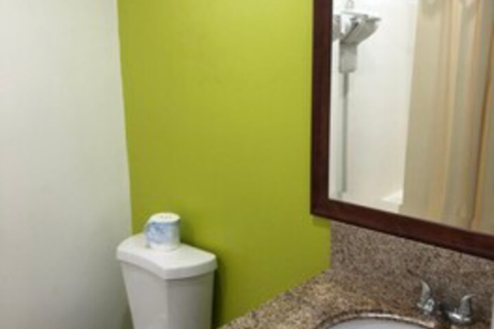 Room 5 of 20