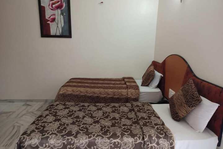 Room 7 of 22