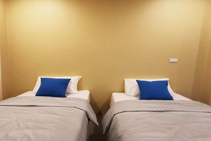 Room 5 of 36